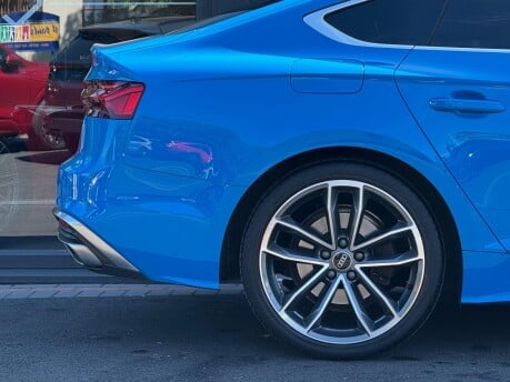 Audi A5 SPORTBACK TDI S LINE MHEV 10