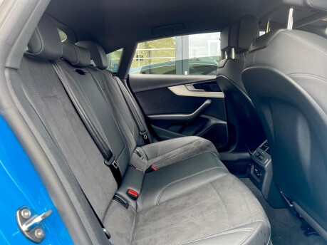 Audi A5 SPORTBACK TDI S LINE MHEV 27