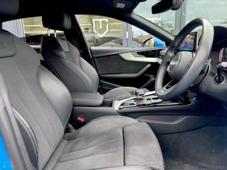 Audi A5 SPORTBACK TDI S LINE MHEV 29
