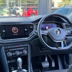 Volkswagen T-Roc SEL TSI 4MOTION DSG 2
