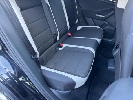 Volkswagen T-Roc SEL TSI 4MOTION DSG 40