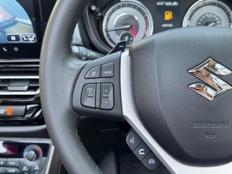 Suzuki S-Cross ULTRA ALLGRIP 8