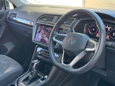 Volkswagen Tiguan ELEGANCE TSI DSG 6