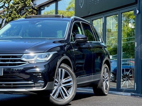 Volkswagen Tiguan ELEGANCE TSI DSG 13