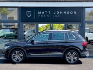 Volkswagen Tiguan ELEGANCE TSI DSG 24