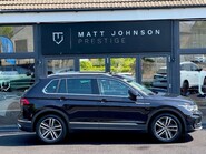 Volkswagen Tiguan ELEGANCE TSI DSG 27