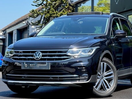 Volkswagen Tiguan ELEGANCE TSI DSG 29