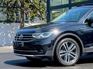 Volkswagen Tiguan ELEGANCE TSI DSG 30