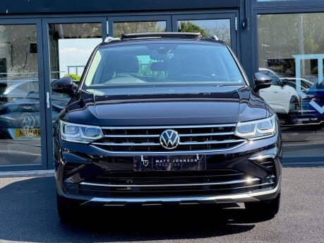 Volkswagen Tiguan ELEGANCE TSI DSG 37