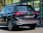 Volkswagen Tiguan ELEGANCE TSI DSG 41