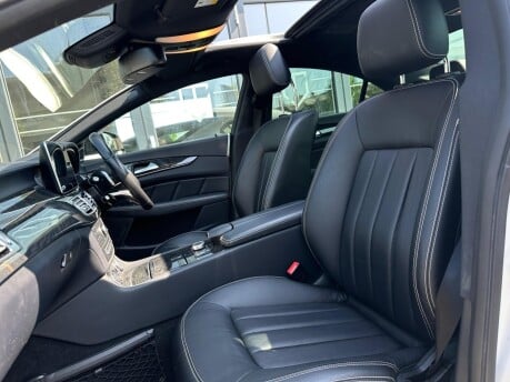 Mercedes-Benz CLS CLS220 D AMG LINE PREMIUM PLUS 10