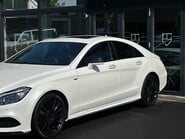 Mercedes-Benz CLS CLS220 D AMG LINE PREMIUM PLUS 19