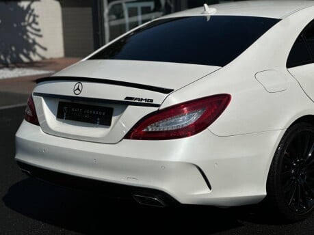 Mercedes-Benz CLS CLS220 D AMG LINE PREMIUM PLUS 20