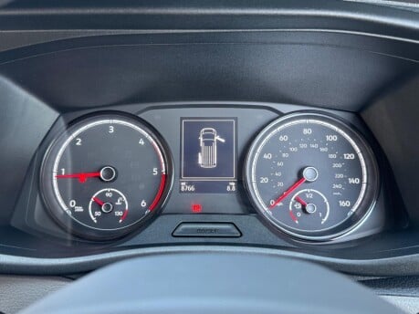 Volkswagen Transporter T28 TDI P/V HIGHLINE 46