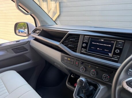 Volkswagen Transporter T28 TDI P/V HIGHLINE 53