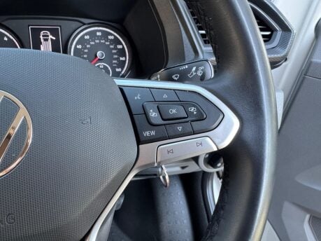 Volkswagen Transporter T28 TDI P/V HIGHLINE 42