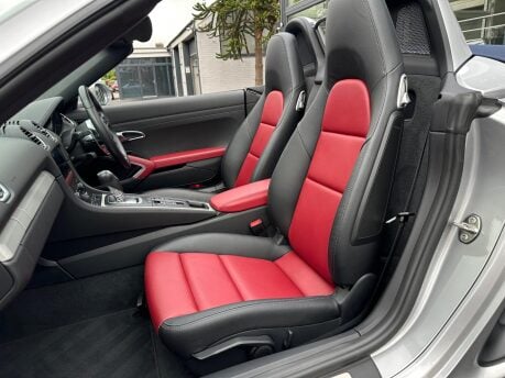 Porsche 718 BOXSTER PDK 7