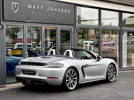 Porsche 718 BOXSTER PDK 51