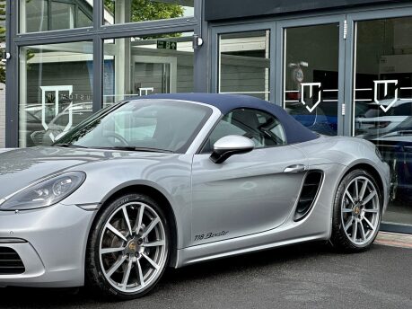 Porsche 718 BOXSTER PDK 21