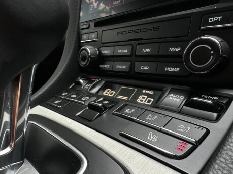 Porsche 718 BOXSTER PDK 57