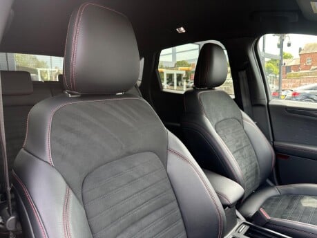 Ford Kuga ST-LINE FIRST EDITION ECOBLUE MHEV 10
