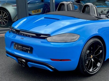 Porsche 718 BOXSTER STYLE EDITION PDK 18