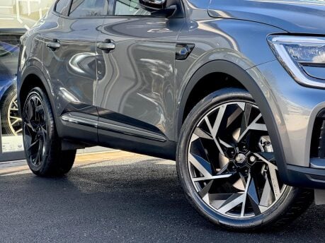 Renault Arkana ESPIRIT ALPINE E-TECH 18