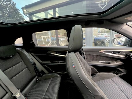 Renault Austral ICONIC ESPRIT ALPINE E-TECH 6