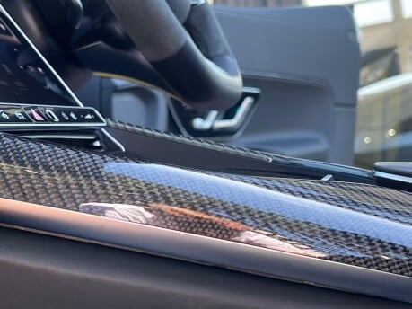Mercedes-Benz SL Series AMG SL 63 4MATICPLUS PERFORMANCE 19