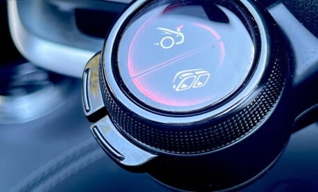 Mercedes-Benz SL Series AMG SL 63 4MATICPLUS PERFORMANCE 23