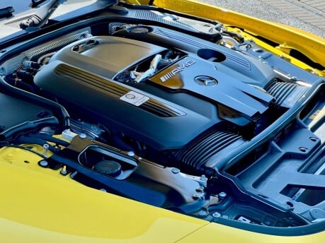 Mercedes-Benz SL Series AMG SL 63 4MATICPLUS PERFORMANCE 35