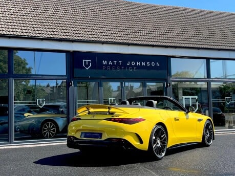 Mercedes-Benz SL Series AMG SL 63 4MATICPLUS PERFORMANCE 12