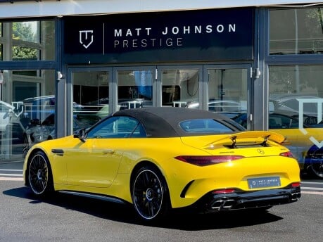 Mercedes-Benz SL Series AMG SL 63 4MATICPLUS PERFORMANCE 17