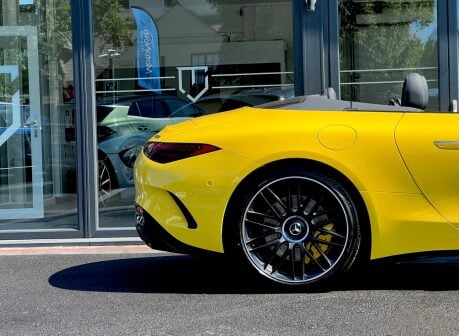 Mercedes-Benz SL Series AMG SL 63 4MATICPLUS PERFORMANCE 39