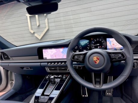Porsche 911 CARRERA PDK 3