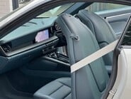 Porsche 911 CARRERA PDK 19