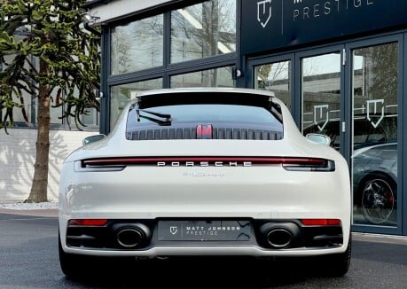 Porsche 911 CARRERA PDK 37