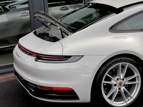 Porsche 911 CARRERA PDK 47