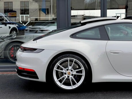 Porsche 911 CARRERA PDK 51