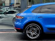 Porsche Macan S PDK 31