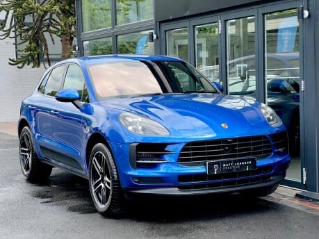 Porsche Macan S PDK 33