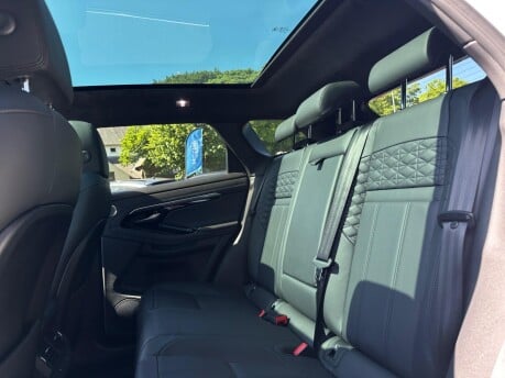Land Rover Range Rover Evoque AUTOBIOGRAPHY PHEV 11