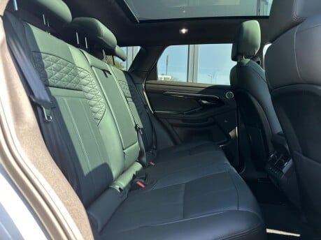 Land Rover Range Rover Evoque AUTOBIOGRAPHY PHEV 13