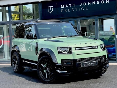Land Rover Defender 75TH LIMITED EDITION 16