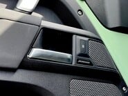 Land Rover Defender 75TH LIMITED EDITION 17