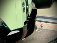 Land Rover Defender 75TH LIMITED EDITION 18