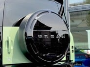 Land Rover Defender 75TH LIMITED EDITION 20