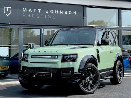 Land Rover Defender 75TH LIMITED EDITION 23