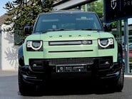 Land Rover Defender 75TH LIMITED EDITION 37