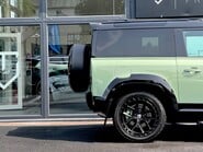 Land Rover Defender 75TH LIMITED EDITION 48